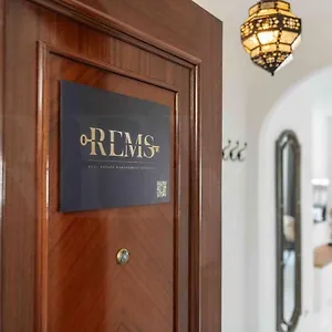  Apartamento Spacious & Authentic By Rems